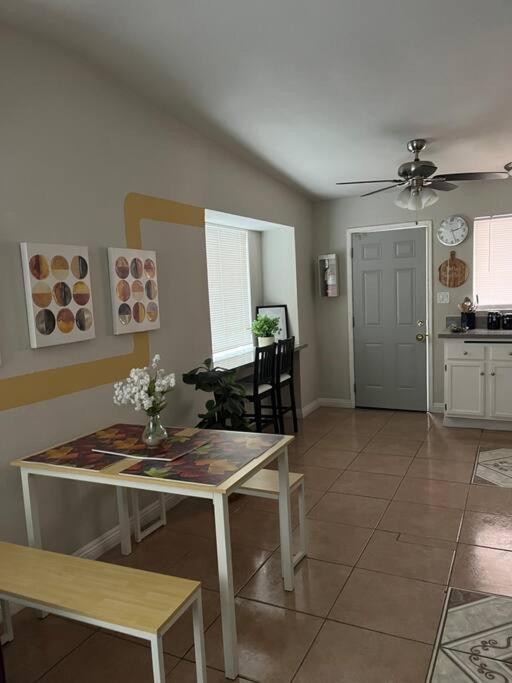 Vegas Fun Spot Apartment Las Vegas Bagian luar foto